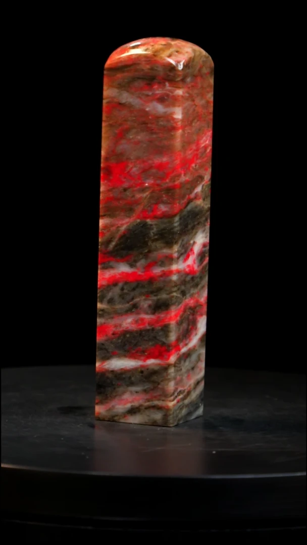 鸡血石刘关张鸡血石