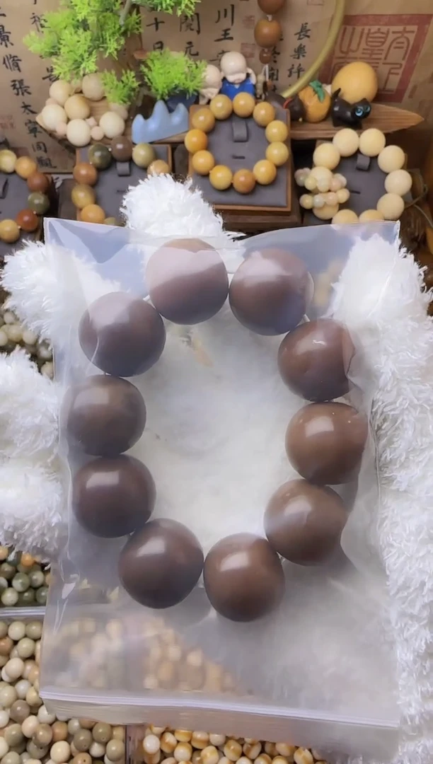 【闪购商品】菩提根/象牙果吊坠24mm暇苹果纯手工干磨