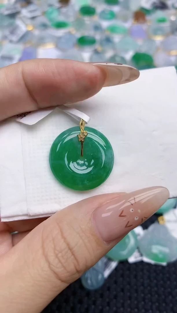 翡翠18K金镶嵌颈饰402   天然翡翠A货