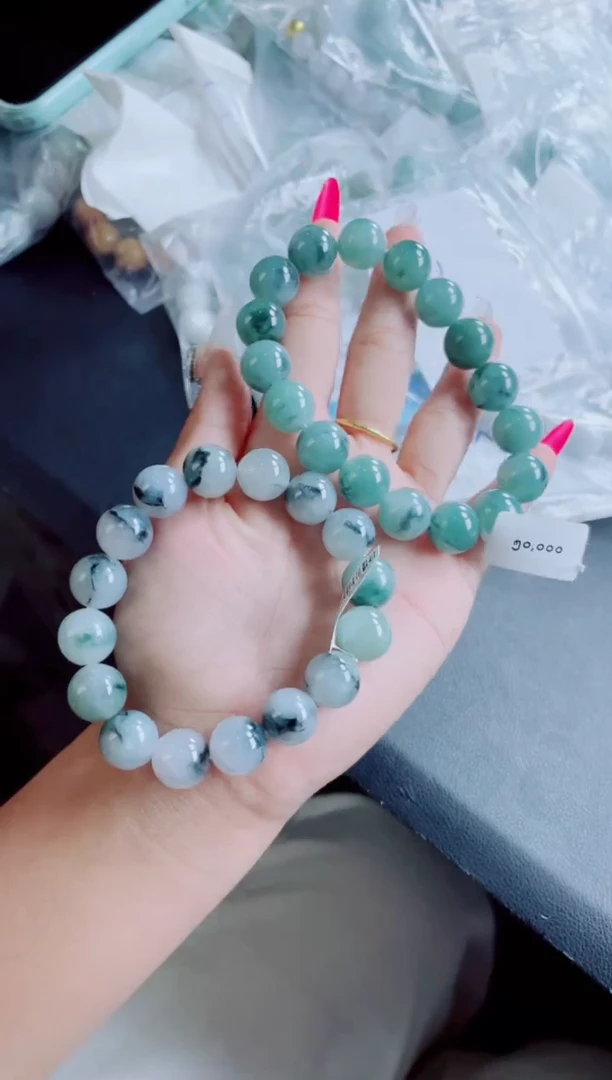 未镶嵌定制翡翠木**辰珠串