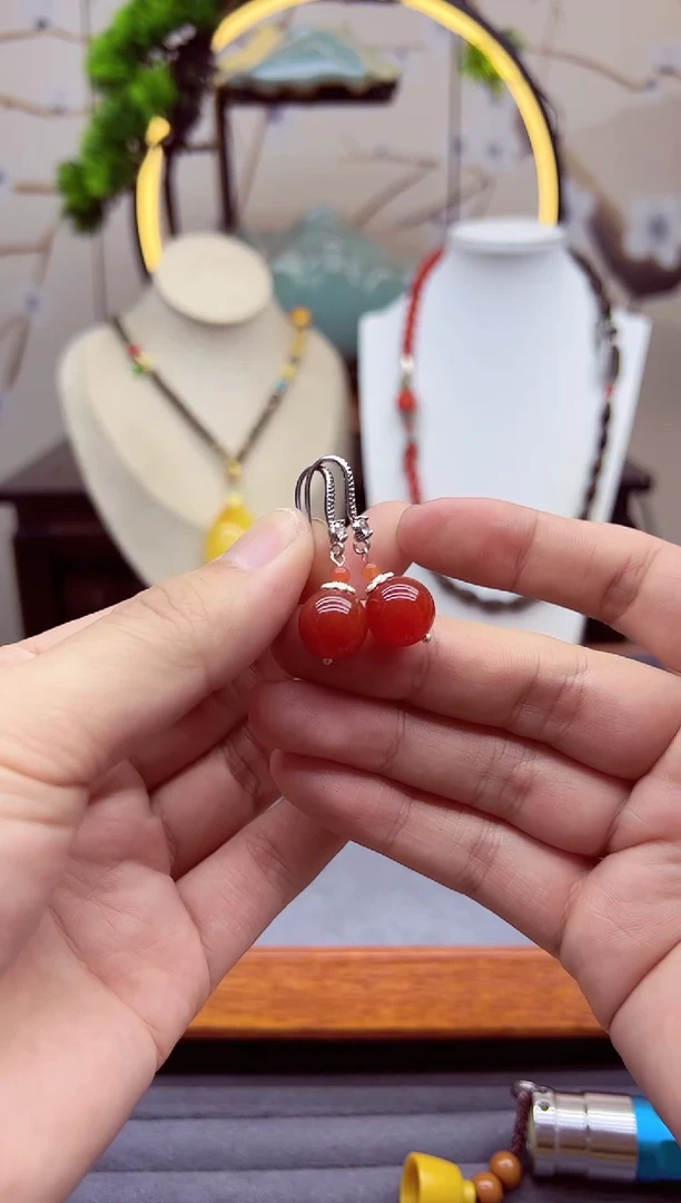 【闪购商品】南红玛瑙耳饰银S925镶嵌e364`````