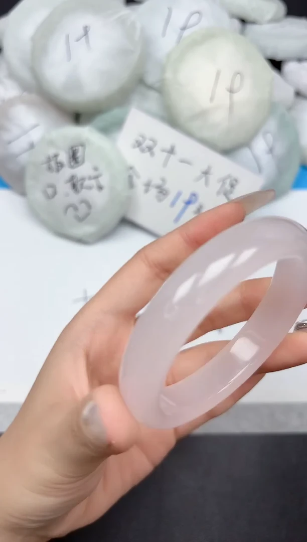 未镶嵌手镯石英质玉32-56/58