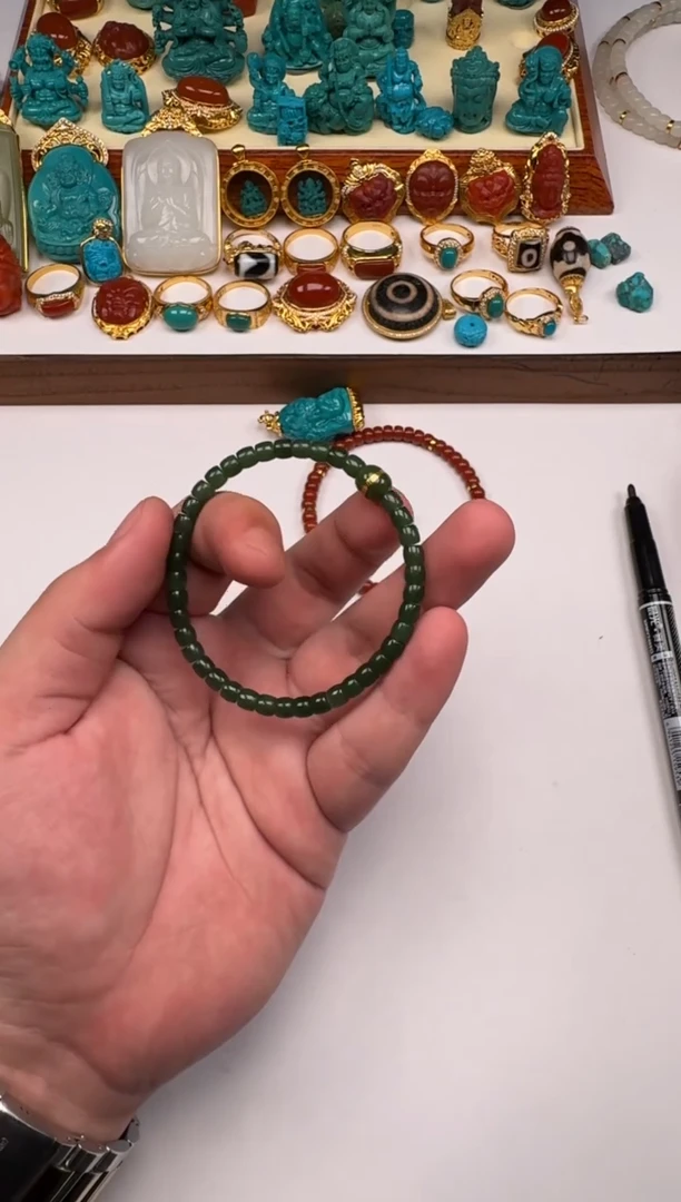 18K金镶嵌和田玉（碧玉）挂件如***～手串手串