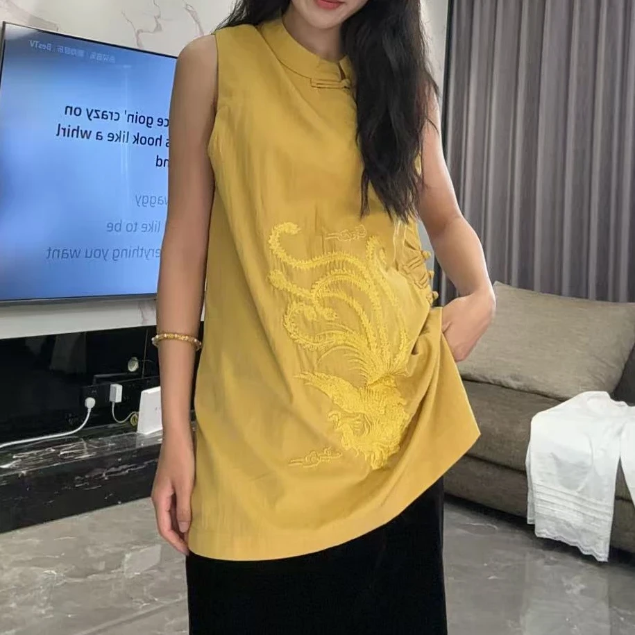 2025夏季新款新中式中国风气质复古无袖常规斜襟刺绣重工时尚上衣
