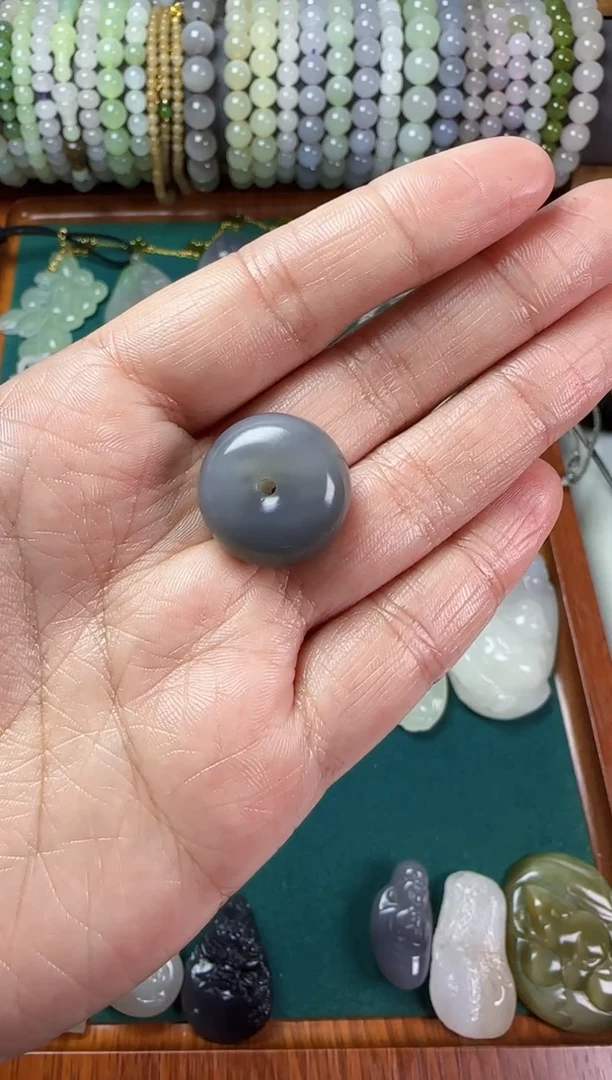 【闪购商品】和田玉无未镶嵌平安扣吊坠