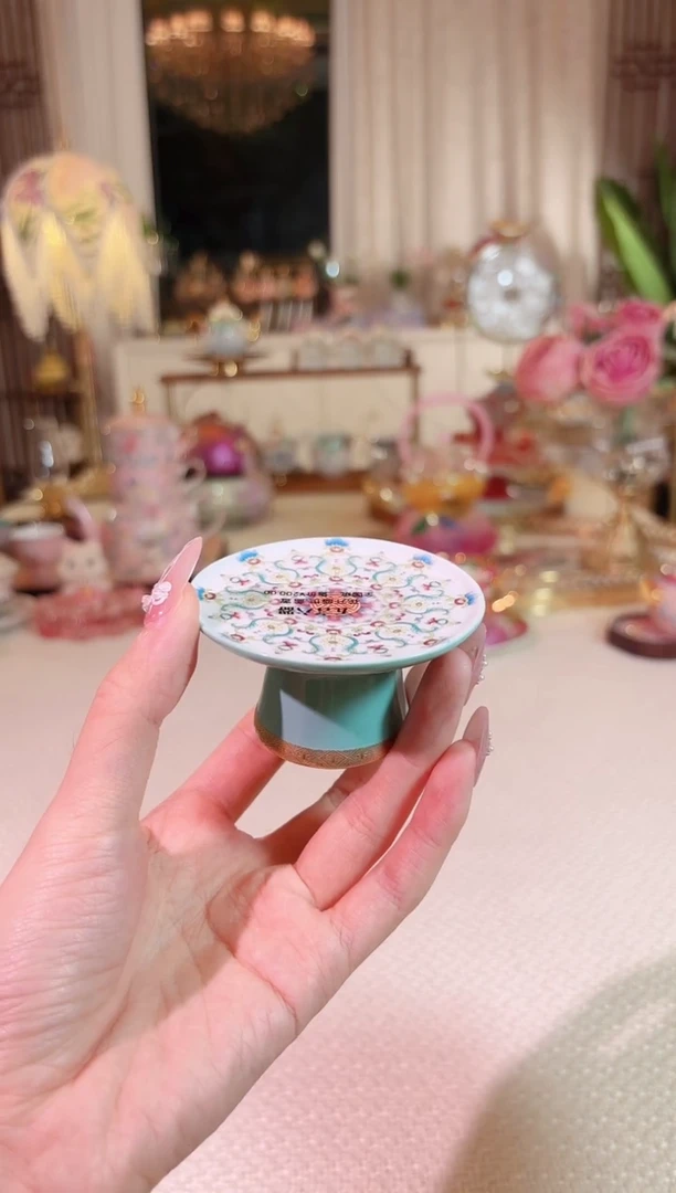 花开盛世--高脚盖置--如图