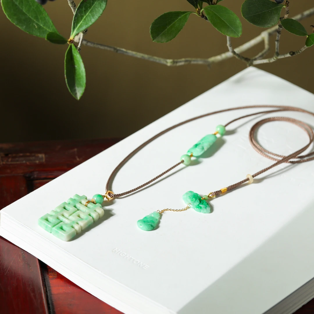 【意婵】天然高品质老翡翠精雕喜牌18K金项链-908710