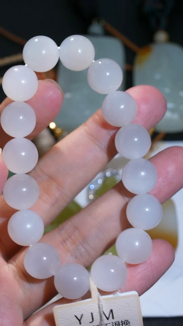 未镶嵌手串和田玉37