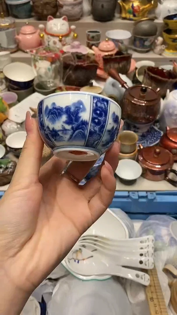 系统自动截取直播间实时画面系统自动截取直播间实时画面