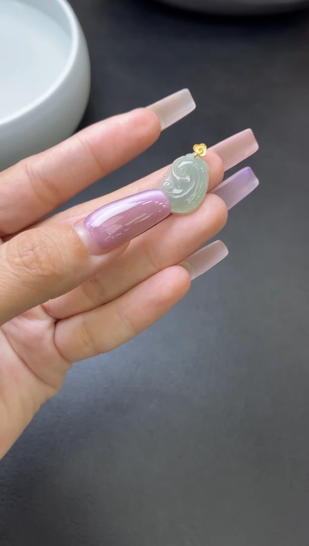 吊坠(不含链)18K金镶嵌翡翠吊坠多样性发一件（多样性发一件）