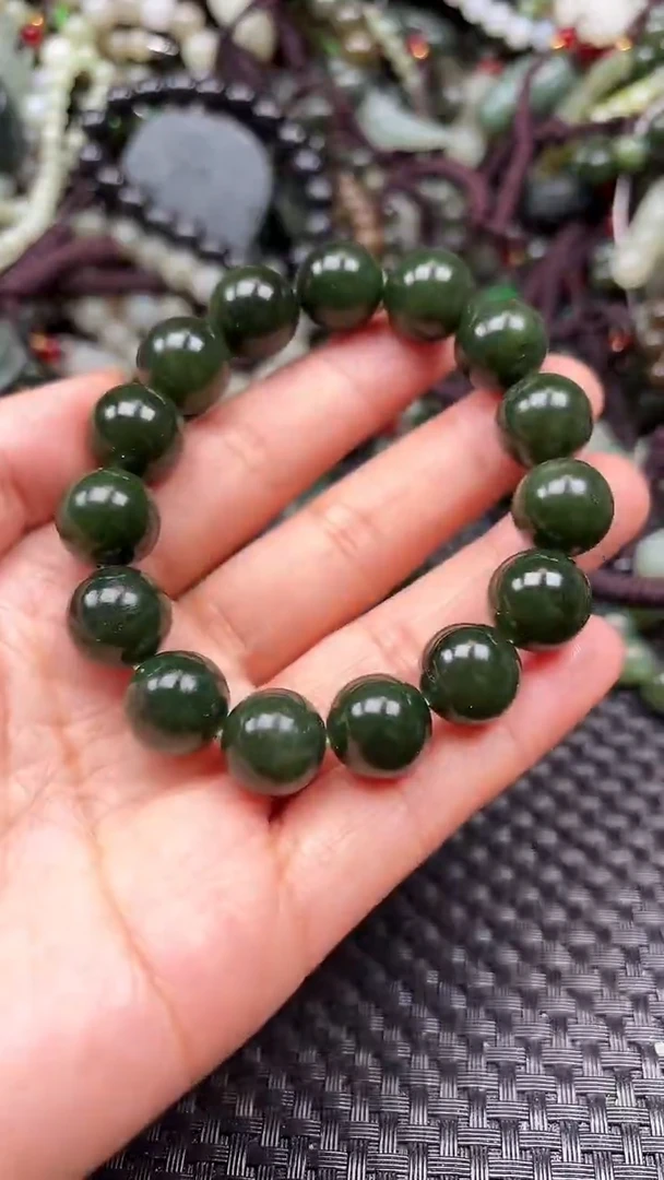 【闪购商品】和田玉颈饰未镶嵌.