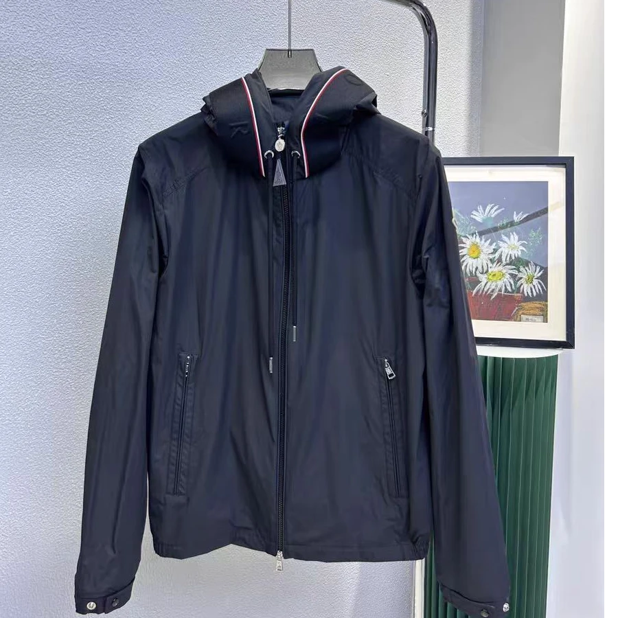 全新未使用 MONCLER Moncler蒙口藏蓝色袖标帽子字母连帽外套S码