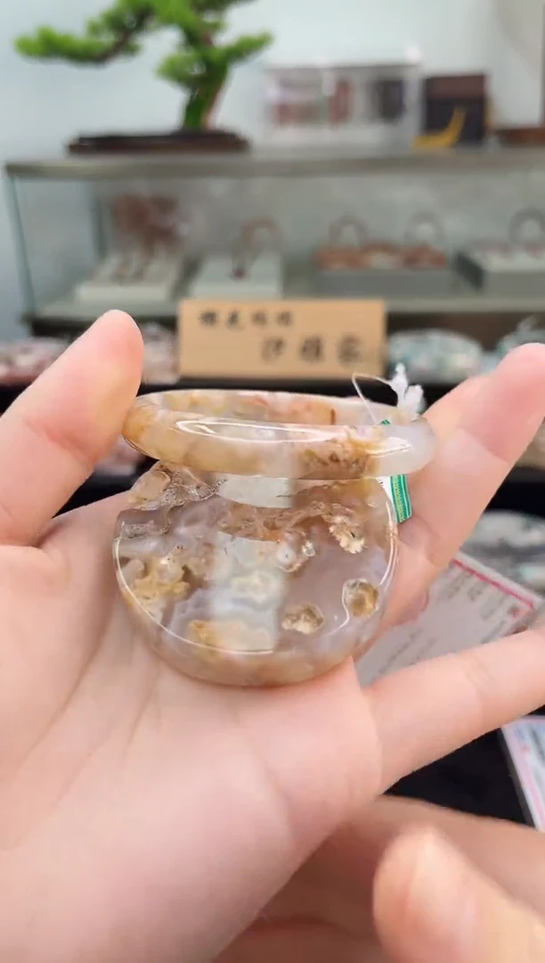 未镶嵌手镯石英质玉54圈口（赠品镯心）6507385