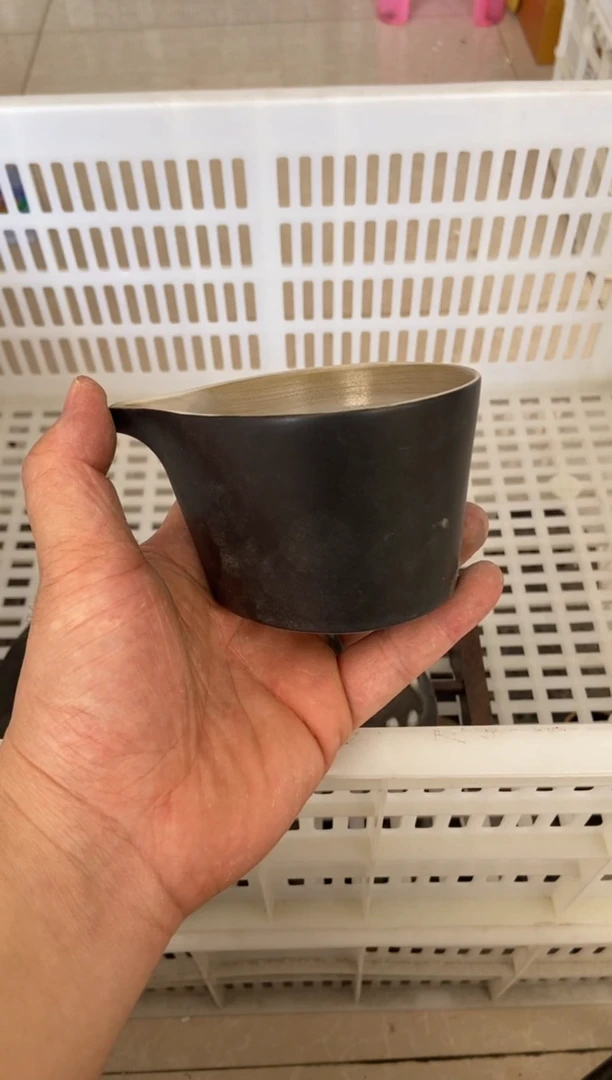 杯无运费险有瑕疵的摄影的产品有使用过的痕迹有点脏介意勿拍