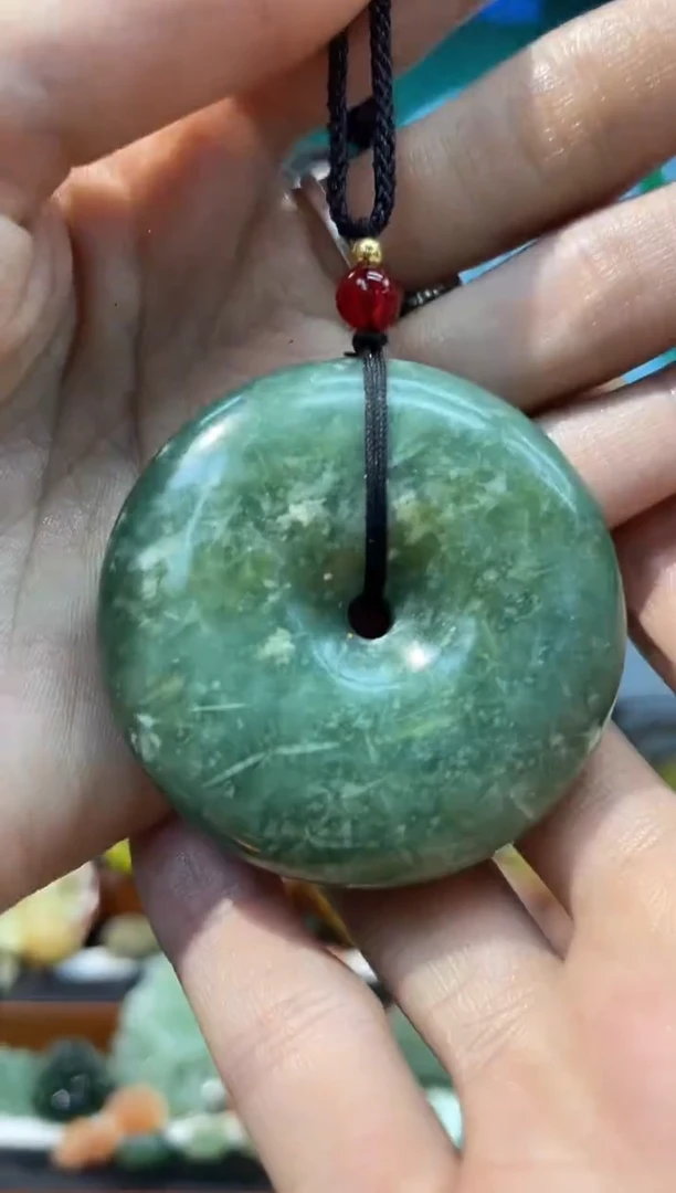 【闪购商品】岫玉吊坠未镶嵌·