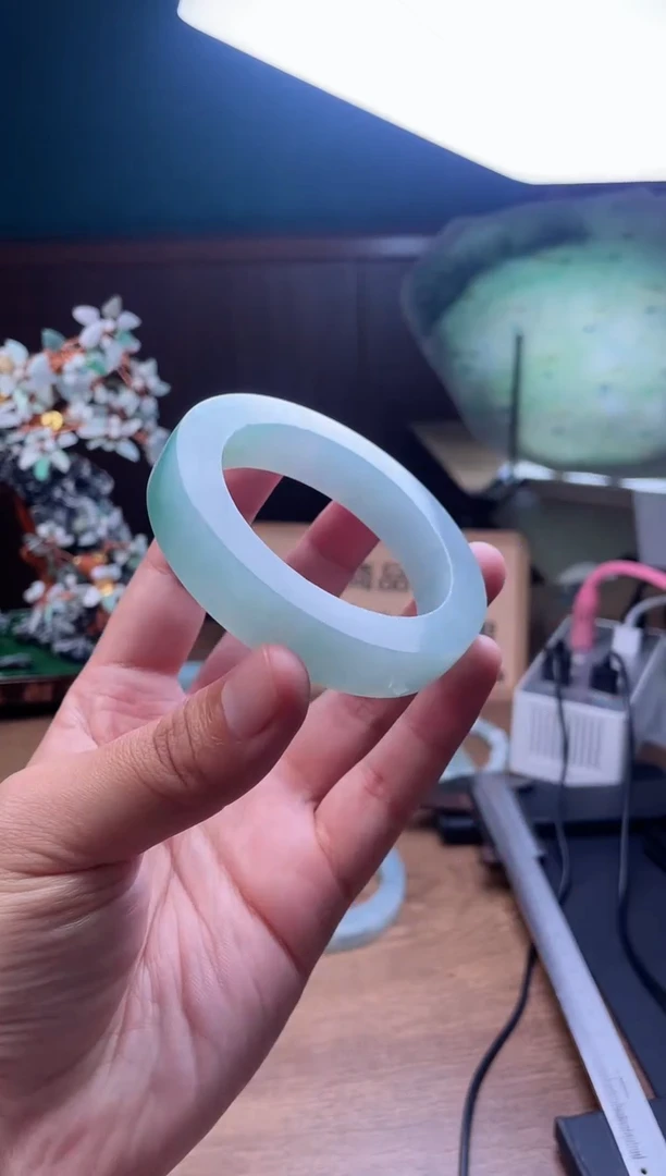 【闪购商品】定制翡翠手镯未镶嵌定制