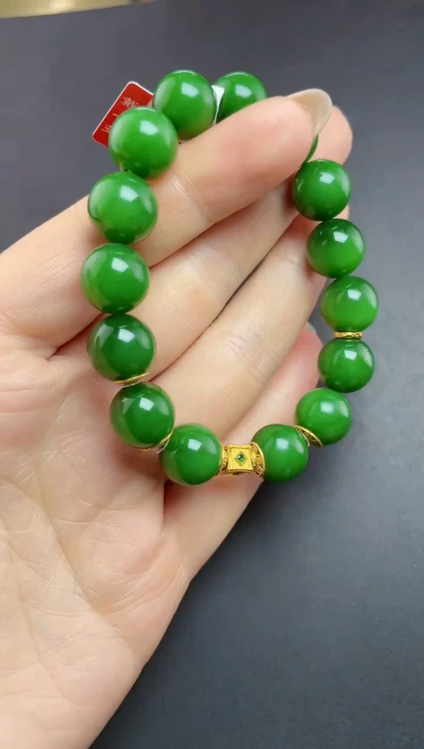 【闪购商品】和田玉手串18K金镶嵌碧玉辣绿手串12mm
