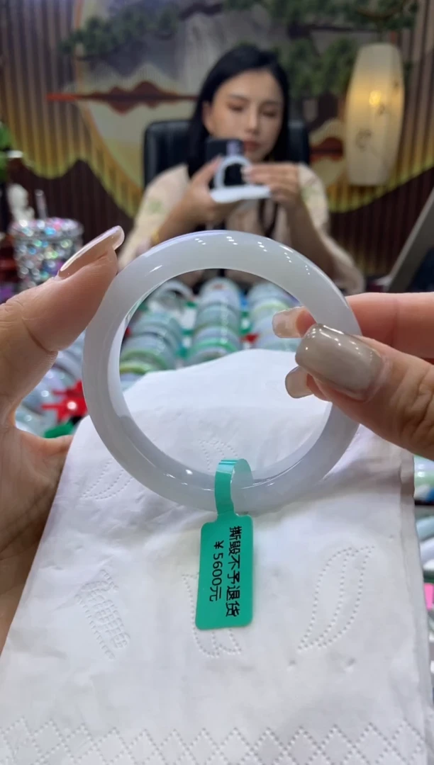 未镶嵌手镯翡翠?****?00006088