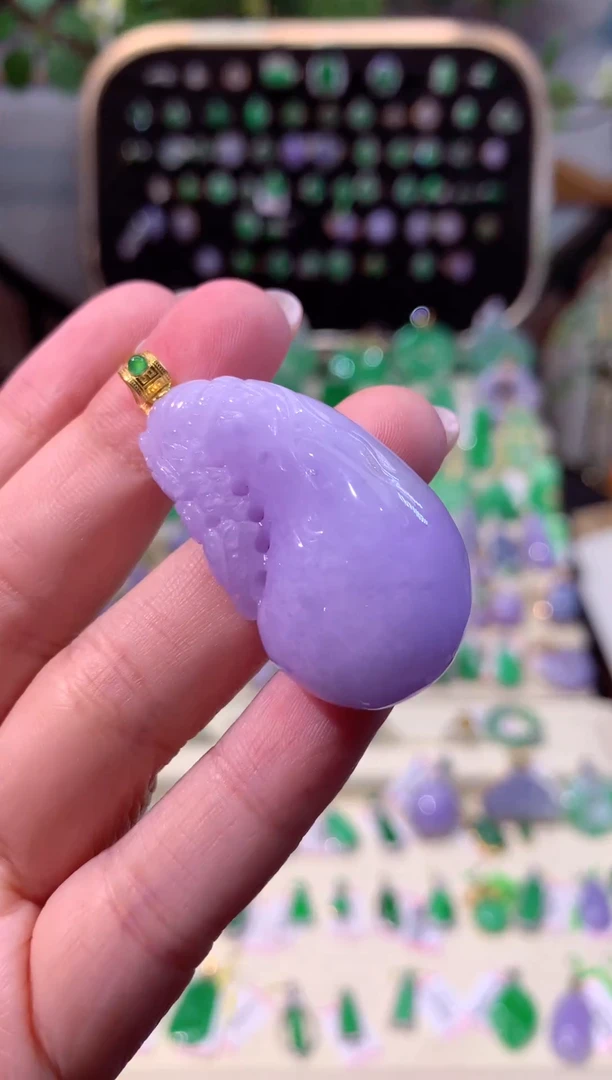 【闪购商品】翡翠颈饰18K金镶嵌缅甸天然A货翡翠