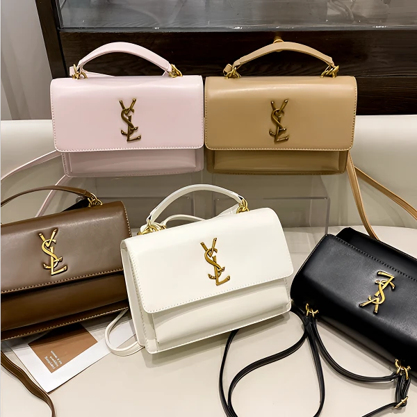 香港品牌时尚女士小方包洋气斜挎包横款方形单肩手提包时尚百搭包