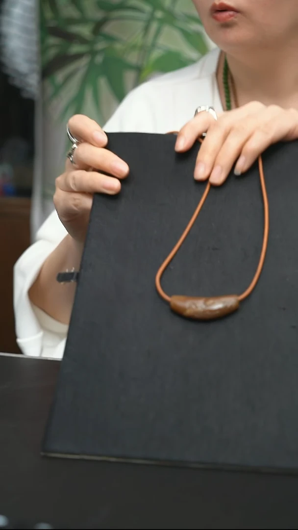 颈饰未镶嵌和田玉小****_颈饰 未镶嵌 和田玉 小*_