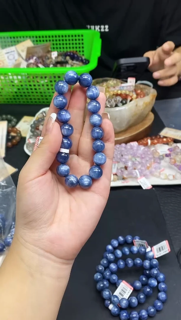 未镶嵌蓝晶石手串手串535