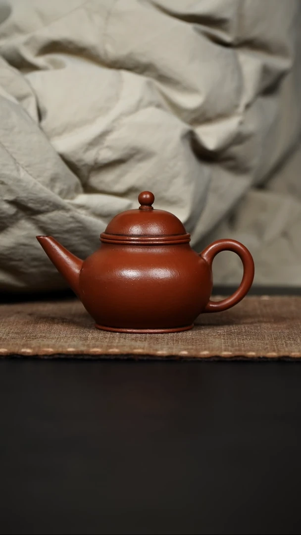 【闪购商品】紫砂茶壶芭乐水平朱泥70cc