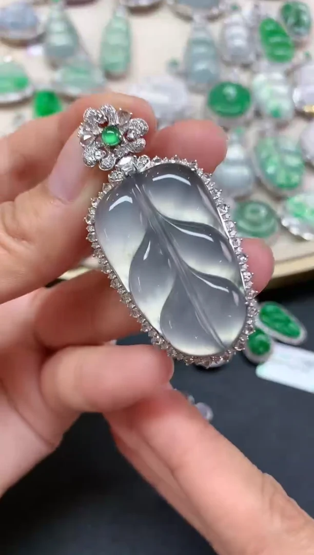 【闪购商品】翡翠吊坠(不含链)18K金镶嵌Z589|58000