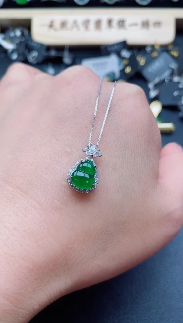 套链银S925镶嵌翡翠1
