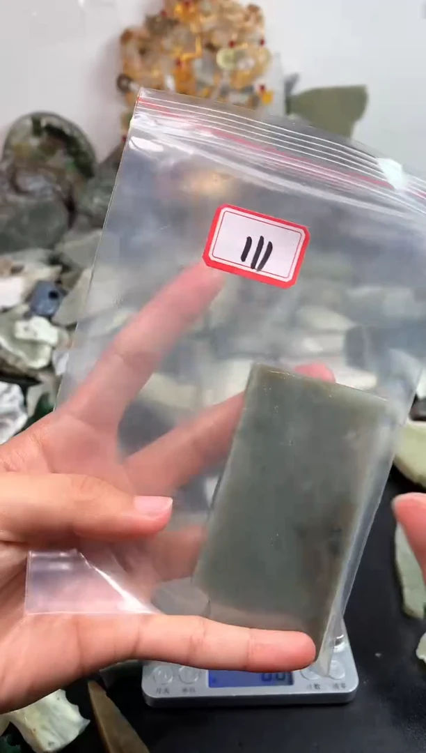 未镶嵌和田玉摆件111