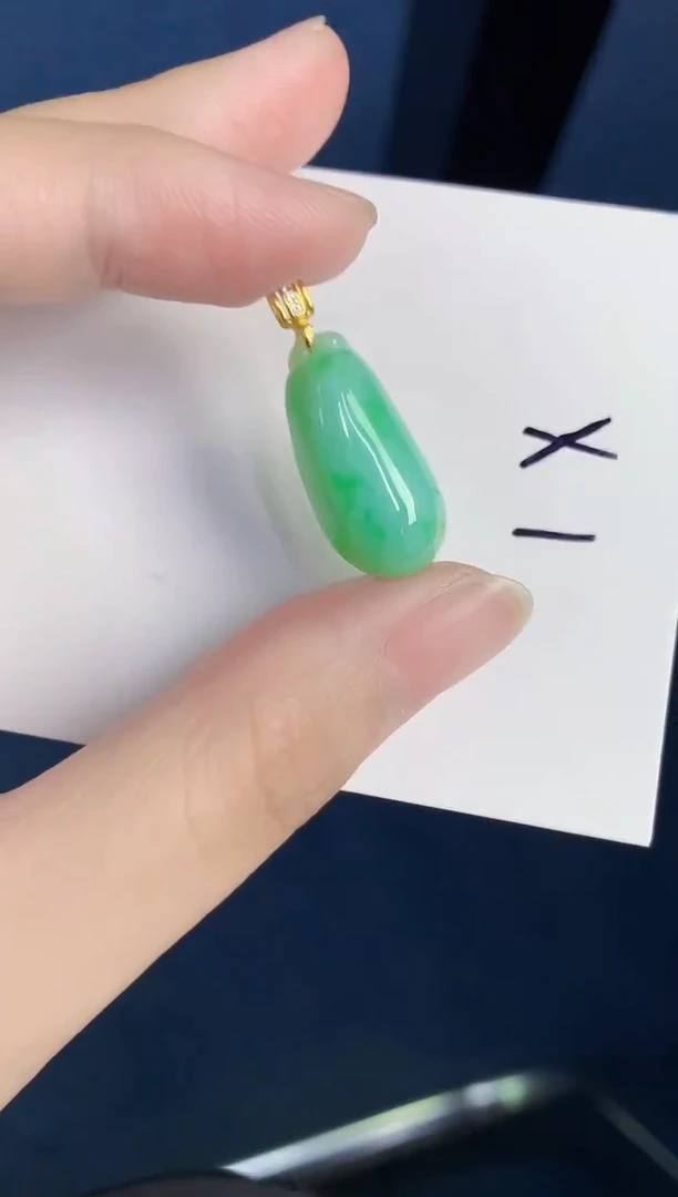 颈饰未镶嵌翡翠天然翡翠缅甸A货