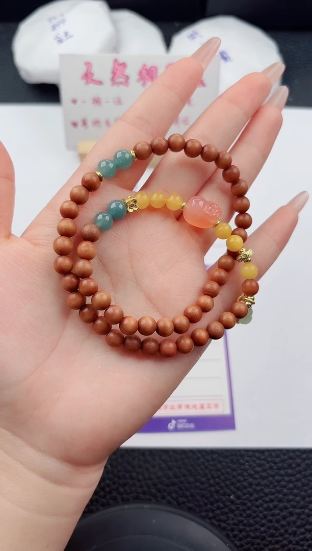 未镶嵌手串和田玉嗨购微色差T4001