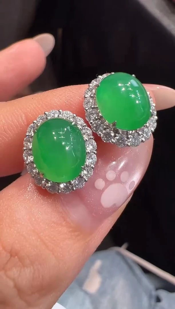 18K金镶嵌翡翠耳饰苓*耳饰