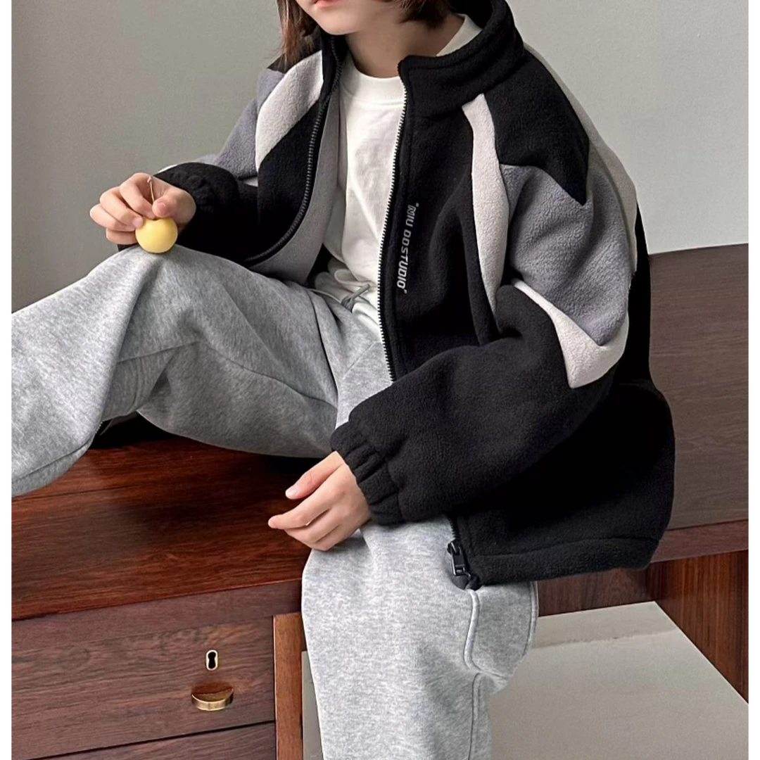 秋冬男童奥粒绒外套黑色 7658铂系