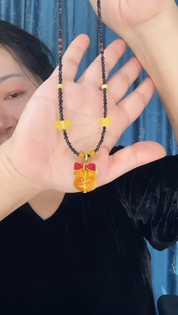 琥珀项链未镶嵌琥珀小熊项链