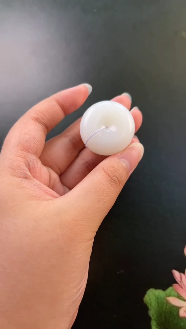 和田玉未镶嵌颈饰吊坠