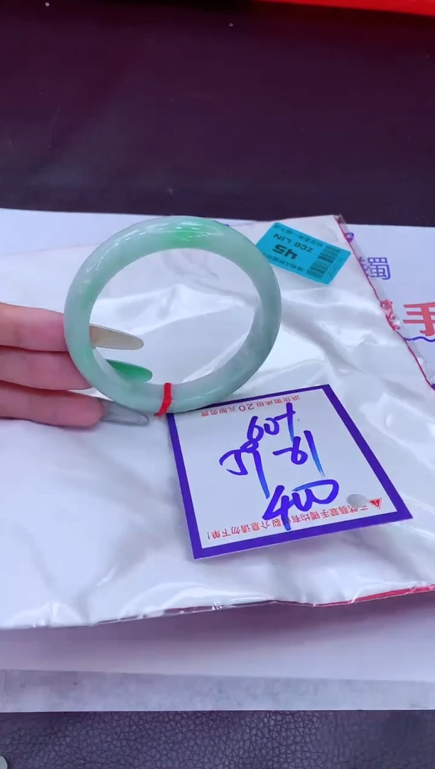 翡翠手镯未镶嵌11111111