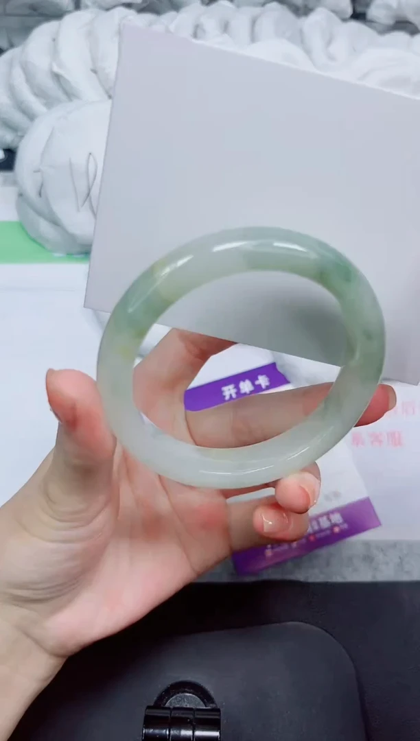 石英质玉手镯未镶嵌115-58