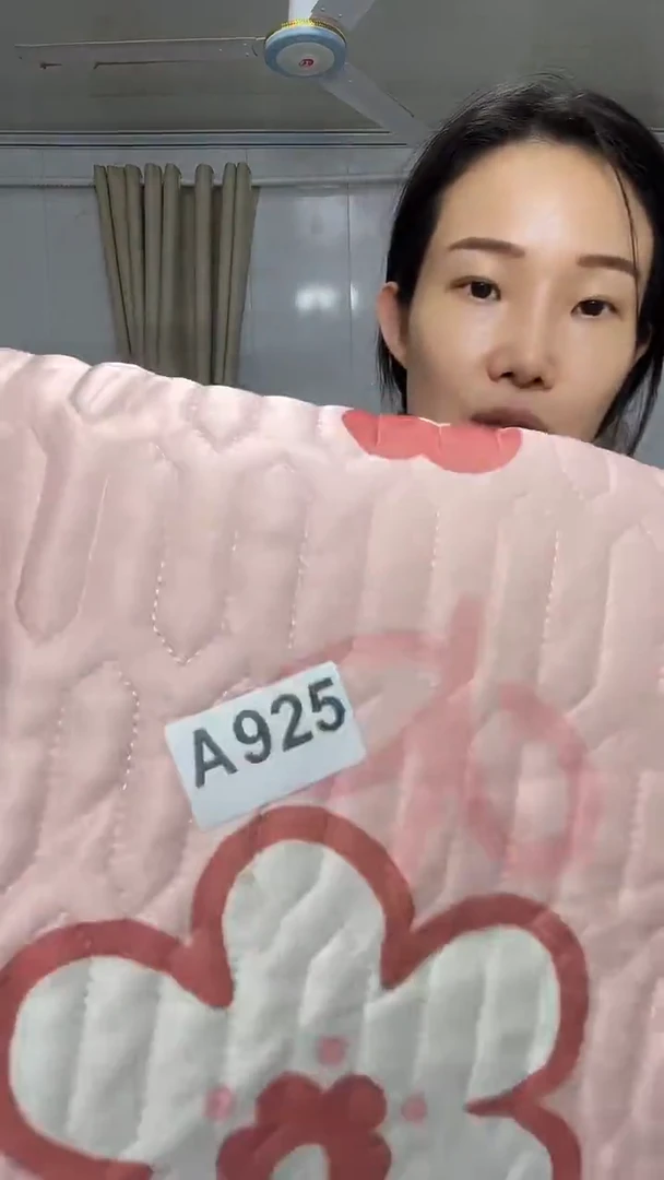 奶*?瑕疵床上用品一物一拍925