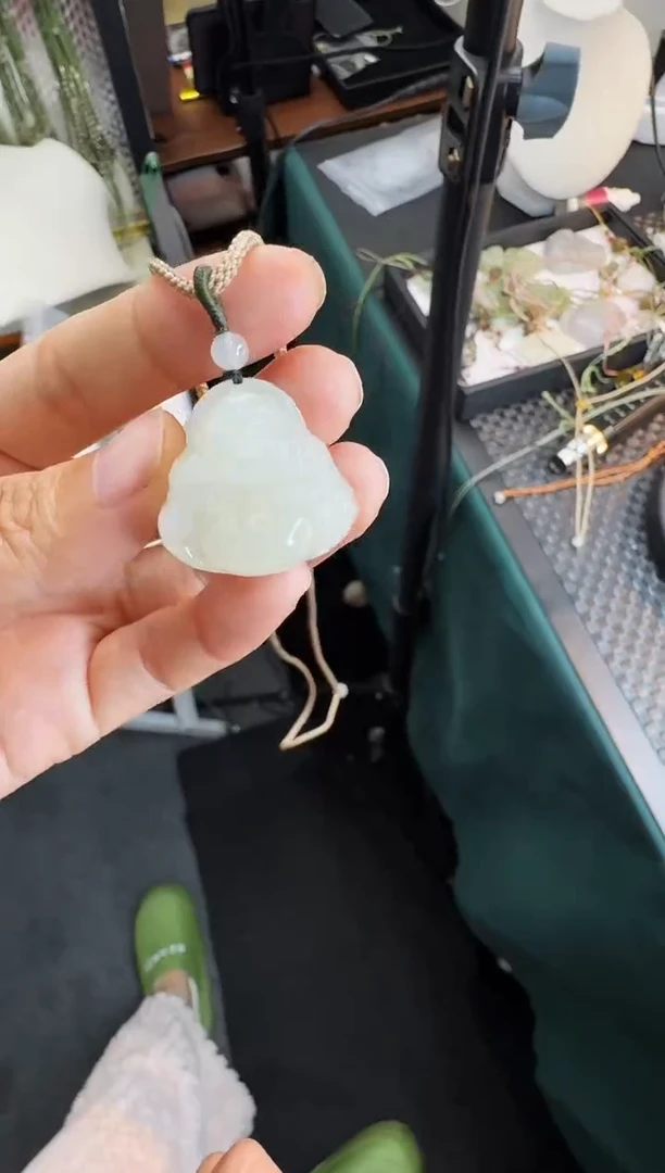 【闪购商品】和田玉颈饰未镶嵌25高冰白佛公