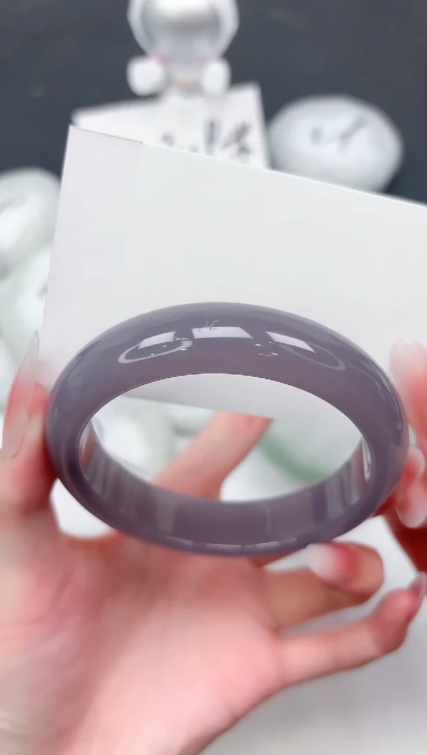 未镶嵌手镯石英质玉133-61.3