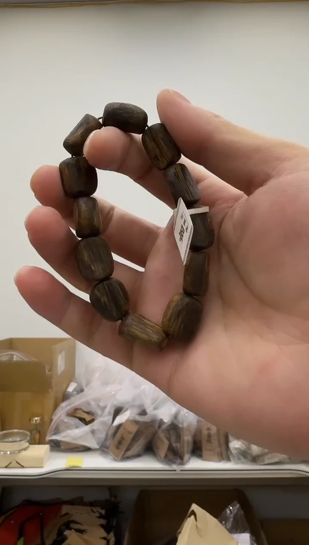 手串沉香宫皇顺沉香手串4