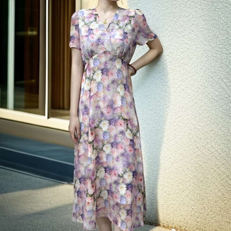 2025年夏季法式度假风碎花短袖连衣裙复古不挑人收腰碎花裙