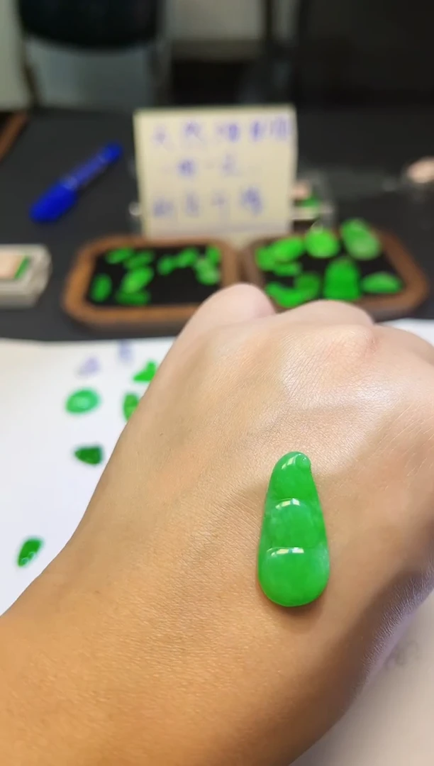裸石翡翠天然缅甸A货翡翠 未镶嵌