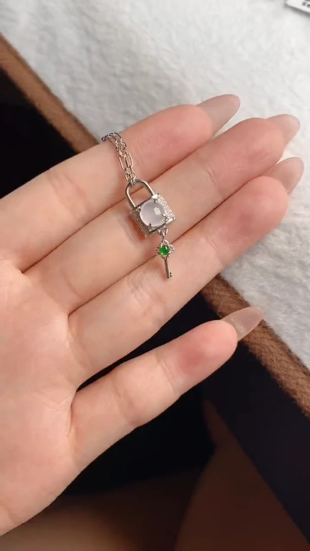 翡翠戒指银S925镶嵌天然A货翡翠