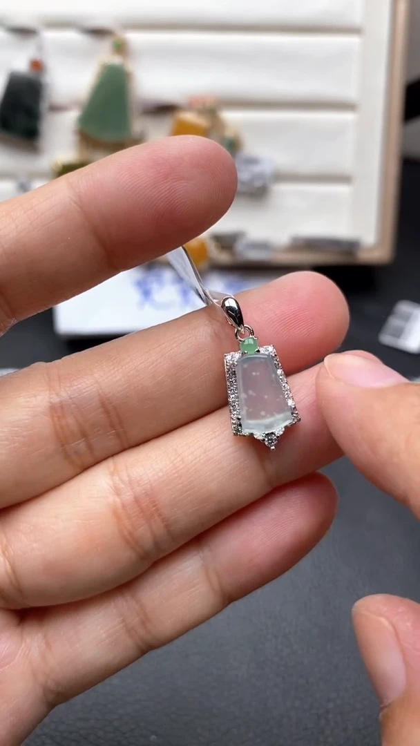 银S925镶嵌戒指翡翠1