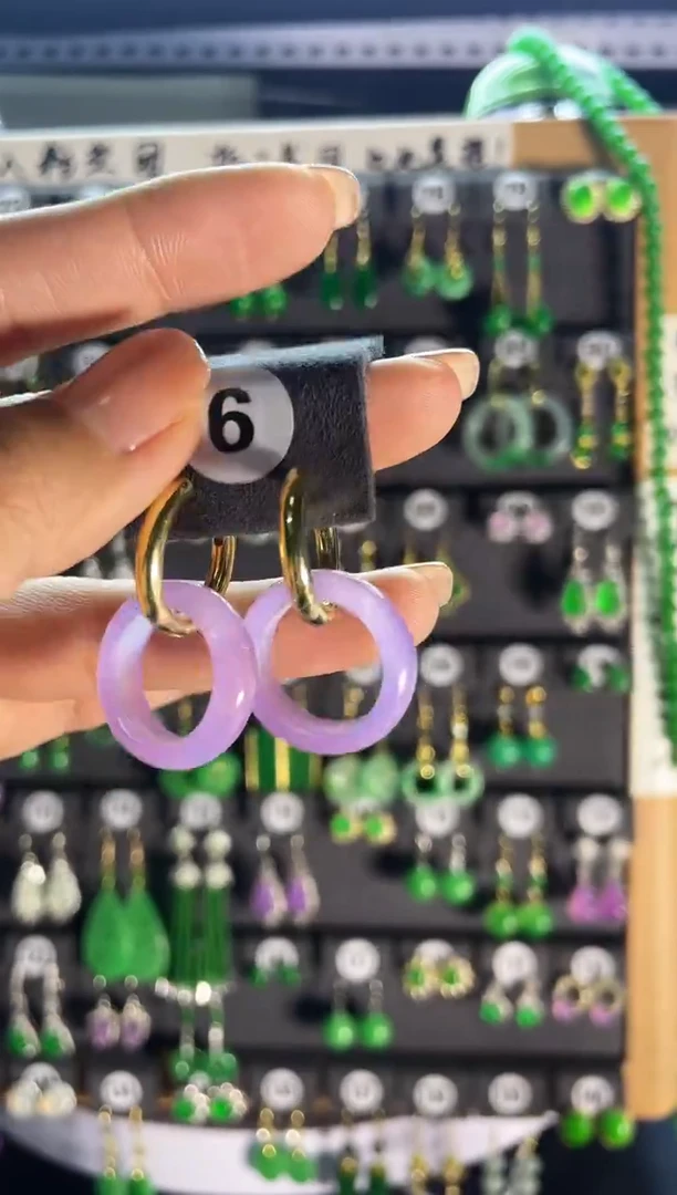 【闪购商品】翡翠耳饰银S925镶嵌6....