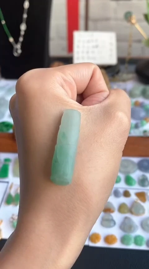 未镶嵌定制翡翠竹节~