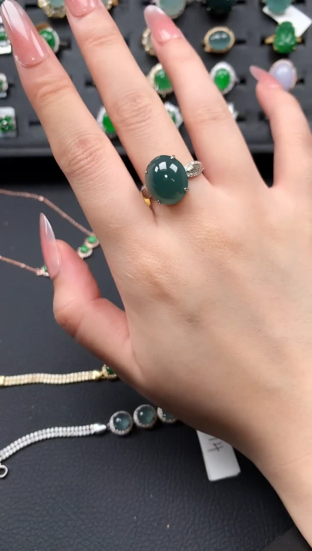 【闪购商品】翡翠戒指银S925镶嵌52141