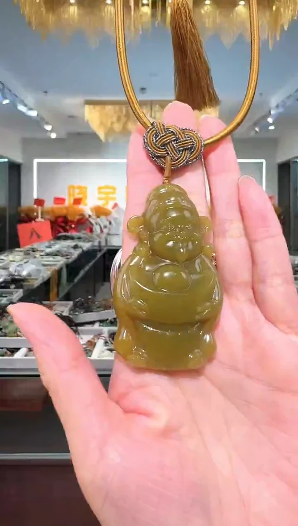 未镶嵌岫玉颈饰吊坠